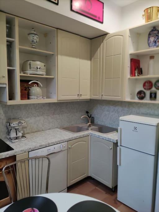 Colosseo Vintage Apartment Рим Екстер'єр фото